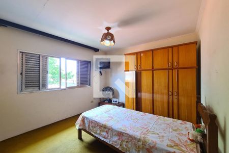 Casa à venda com 270m², 4 quartos e 5 vagasQuarto 1