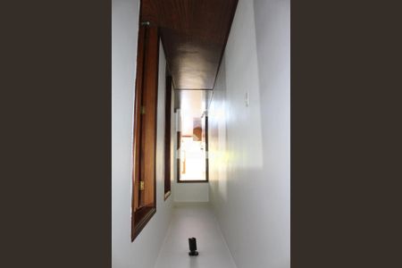 Casa à venda com 158m², 3 quartos e 2 vagasCorredor