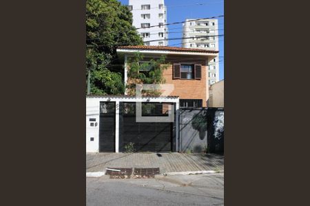 Casa à venda com 158m², 3 quartos e 2 vagasFrente da casa