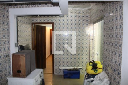 Casa à venda com 158m², 3 quartos e 2 vagasLavanderia