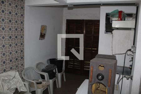 Casa à venda com 158m², 3 quartos e 2 vagasLavanderia (Torneira)