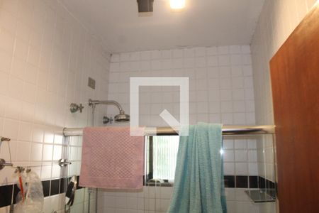 Casa à venda com 158m², 3 quartos e 2 vagasBanheiro suíte