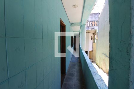 Corredor de casa para alugar com 2 quartos, 60m² em Jardim Novo Carrao, São Paulo