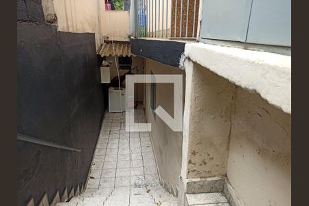 Casa à venda com 338m², 2 quartos e 1 vaga Casa à venda com 338m², 2 quartos e 1 vagaCasa 03