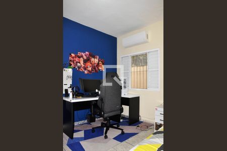 Casa à venda com 338m², 2 quartos e 1 vaga Casa à venda com 338m², 2 quartos e 1 vagaCasa 01 - Detalhe - Quarto 02