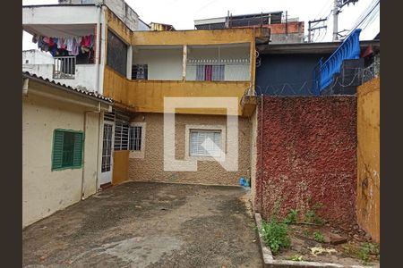 Casa à venda com 338m², 2 quartos e 1 vaga Casa à venda com 338m², 2 quartos e 1 vagaCasa 05
