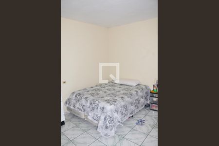 Casa à venda com 338m², 2 quartos e 1 vaga Casa à venda com 338m², 2 quartos e 1 vagaCasa 01 - Detalhe - Quarto 01