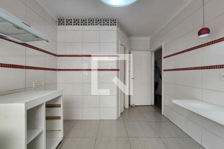 Casa para alugar com 240m², 3 quartos e 4 vagas Casa para alugar com 240m², 3 quartos e 4 vagasCozinha