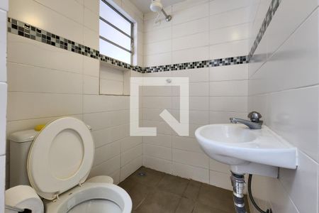 Casa para alugar com 240m², 3 quartos e 4 vagas Casa para alugar com 240m², 3 quartos e 4 vagasBanheiro de serviço