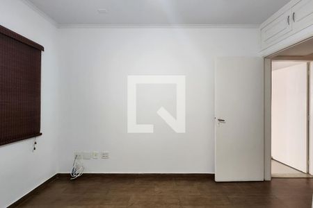 Casa para alugar com 240m², 3 quartos e 4 vagas Casa para alugar com 240m², 3 quartos e 4 vagasQuarto 2