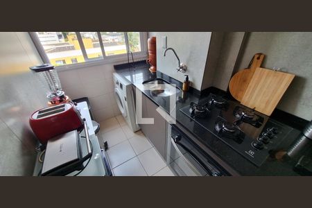 Cozinha de apartamento para alugar com 3 quartos, 69m² em Vila Lageado, São Paulo