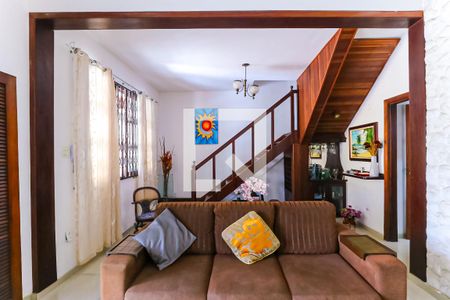 Sala de casa de condomínio à venda com 3 quartos, 190m² em Todos Os Santos, Rio de Janeiro