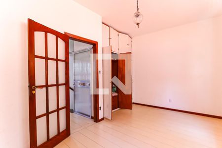 Quarto  de casa de condomínio para alugar com 3 quartos, 190m² em Todos Os Santos, Rio de Janeiro