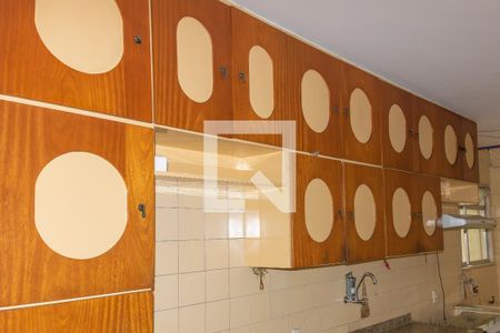 Apartamento à venda com 102m², 2 quartos e 1 vaga Apartamento à venda com 102m², 2 quartos e 1 vagaCozinha