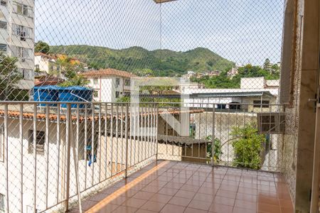 Apartamento à venda com 102m², 2 quartos e 1 vaga Apartamento à venda com 102m², 2 quartos e 1 vagaVaranda da Sala