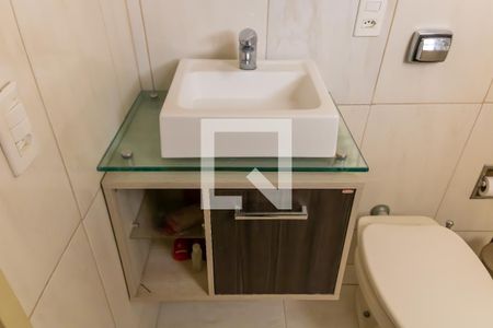 Apartamento à venda com 102m², 2 quartos e 1 vaga Apartamento à venda com 102m², 2 quartos e 1 vagaBanheiro da Suíte