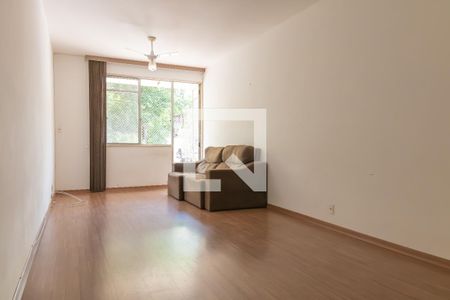 Apartamento à venda com 102m², 2 quartos e 1 vaga Apartamento à venda com 102m², 2 quartos e 1 vagaSala