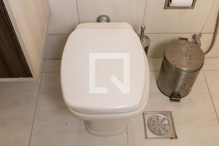 Apartamento à venda com 102m², 2 quartos e 1 vaga Apartamento à venda com 102m², 2 quartos e 1 vagaBanheiro da Suíte