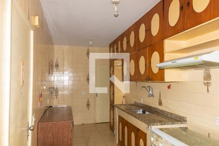 Apartamento à venda com 102m², 2 quartos e 1 vaga Apartamento à venda com 102m², 2 quartos e 1 vagaCozinha
