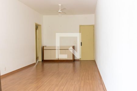 Apartamento à venda com 102m², 2 quartos e 1 vaga Apartamento à venda com 102m², 2 quartos e 1 vagaSala