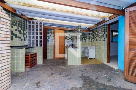 Casa à venda com 280m², 4 quartos e 3 vagasQuintal