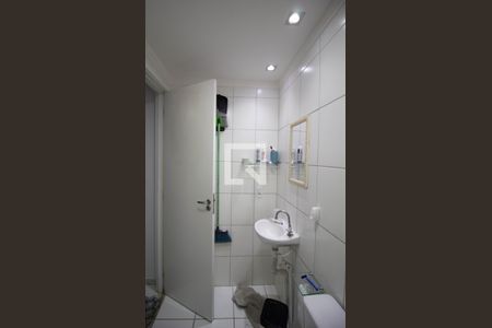 Banheiro de kitnet/studio à venda com 1 quarto, 29m² em Vila Campanela, São Paulo