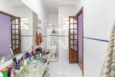 Casa à venda com 170m², 3 quartos e 2 vagas Casa à venda com 170m², 3 quartos e 2 vagasSuite - Banheiro