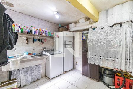 Casa à venda com 170m², 3 quartos e 2 vagas Casa à venda com 170m², 3 quartos e 2 vagasLavanderia