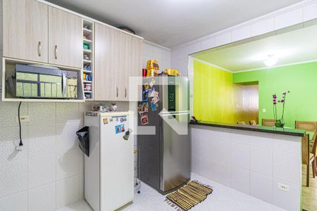 Casa à venda com 170m², 3 quartos e 2 vagas Casa à venda com 170m², 3 quartos e 2 vagasCozinha