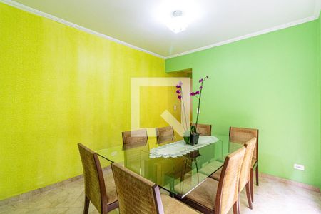 Casa à venda com 170m², 3 quartos e 2 vagas Casa à venda com 170m², 3 quartos e 2 vagasCopa