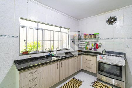 Casa à venda com 170m², 3 quartos e 2 vagas Casa à venda com 170m², 3 quartos e 2 vagasCozinha