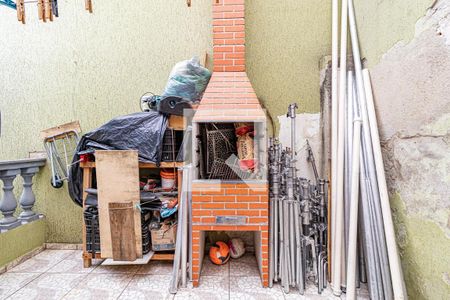 Casa à venda com 170m², 3 quartos e 2 vagas Casa à venda com 170m², 3 quartos e 2 vagasÁrea externa