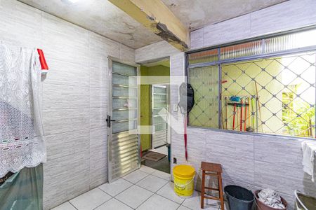 Casa à venda com 170m², 3 quartos e 2 vagas Casa à venda com 170m², 3 quartos e 2 vagasLavanderia