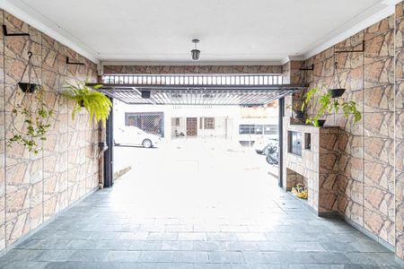 Casa à venda com 170m², 3 quartos e 2 vagas Casa à venda com 170m², 3 quartos e 2 vagasGaragem