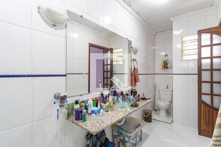 Casa à venda com 170m², 3 quartos e 2 vagas Casa à venda com 170m², 3 quartos e 2 vagasSuite - Banheiro