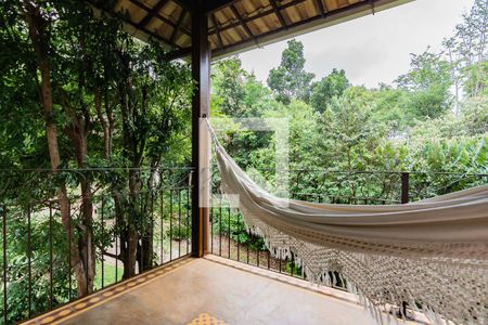 Casa de condomínio à venda com 400m², 4 quartos e 3 vagas Casa de condomínio à venda com 400m², 4 quartos e 3 vagasVaranda Quarto 4 (Suíte)