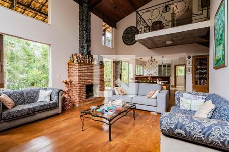 Sala de casa de condomínio à venda com 4 quartos, 400m² em Arvoredo, Nova Lima