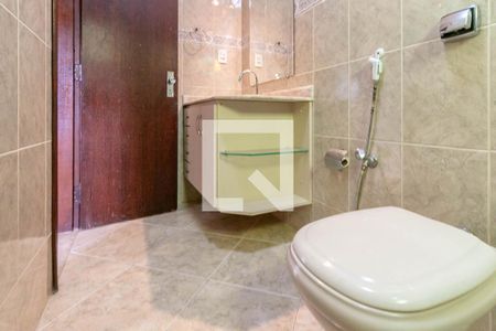 Casa à venda com 174m², 4 quartos e 1 vagaBanheiro da Suíte