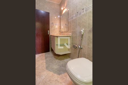 Casa à venda com 174m², 4 quartos e 1 vagaBanheiro da Suíte