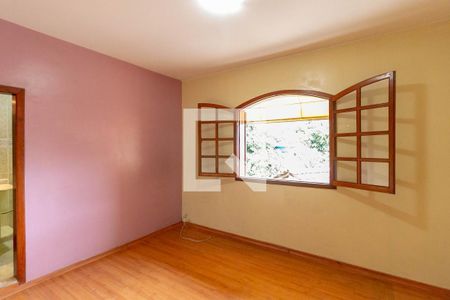 Casa à venda com 174m², 4 quartos e 1 vagaQuarto Suíte