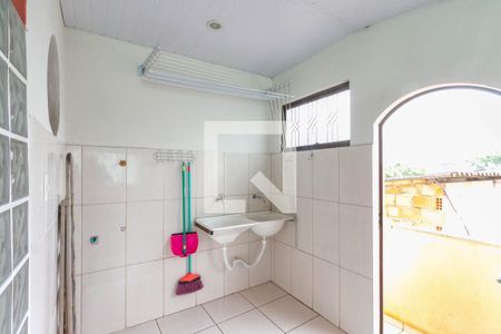 Casa à venda com 174m², 4 quartos e 1 vagaÁrea de Serviço