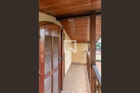 Casa à venda com 174m², 4 quartos e 1 vagaSalão