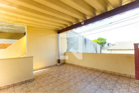 Casa à venda com 170m², 2 quartos e 2 vagasVaranda