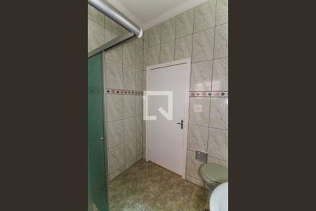 Casa à venda com 170m², 2 quartos e 2 vagasBanheiro