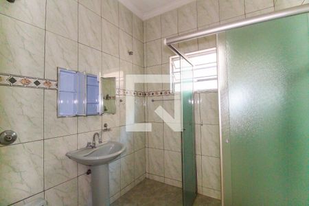 Casa à venda com 170m², 2 quartos e 2 vagasBanheiro