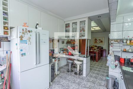Casa para alugar com 600m², 4 quartos e 15 vagas Casa para alugar com 600m², 4 quartos e 15 vagasCozinha