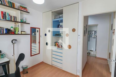 Quarto 1 de apartamento para alugar com 2 quartos, 60m² em Cidade São Francisco, São Paulo