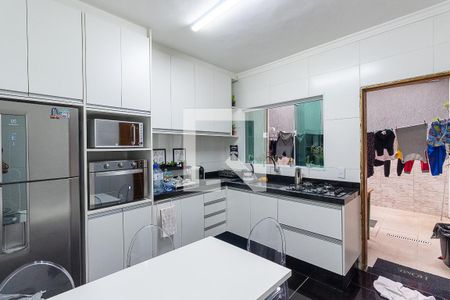 Casa para alugar com 87m², 2 quartos e 2 vagasCozinha