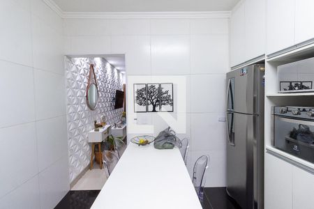 Casa para alugar com 87m², 2 quartos e 2 vagasCozinha