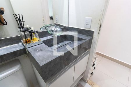 Casa para alugar com 87m², 2 quartos e 2 vagasBanheiro